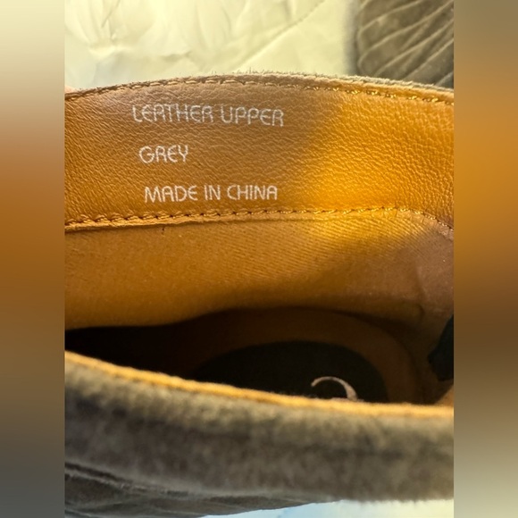 Earthies Brown Ankle Boots - Picture 6 of 8